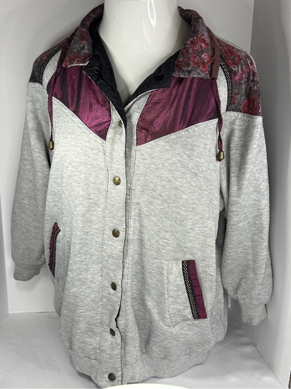 80s vintage Light Gray and Plum Women's Hooded Jacket XL